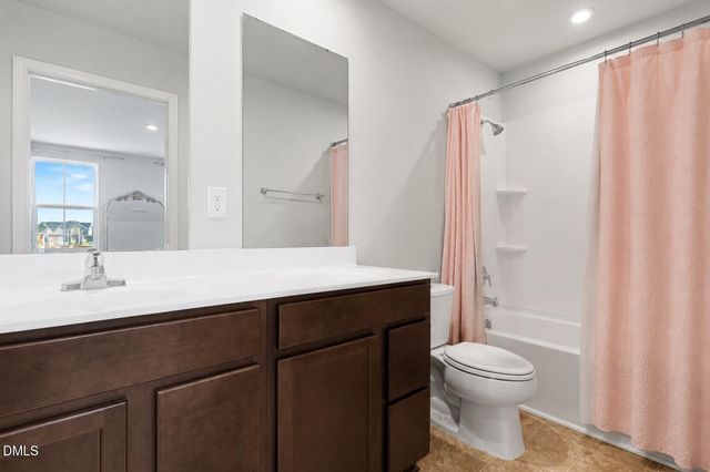 160 Day Song Court, Lillington, NC 27546