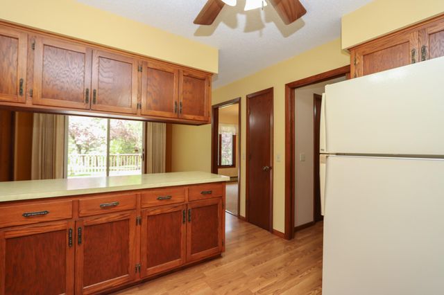100 Stony Creek Circle, Mankato, MN 56001