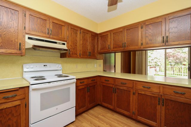 100 Stony Creek Circle, Mankato, MN 56001