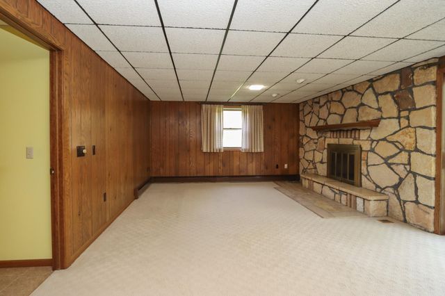 100 Stony Creek Circle, Mankato, MN 56001