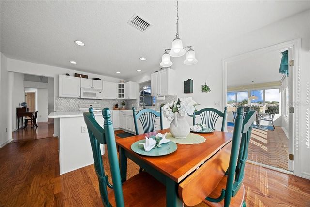 2052 PALO ALTO AVENUE, The Villages, FL 32159