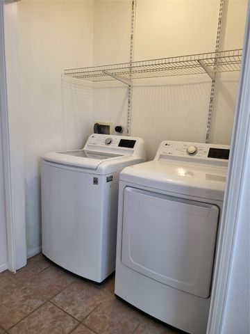 6085 Monte Verde, Santa Fe, NM 87507