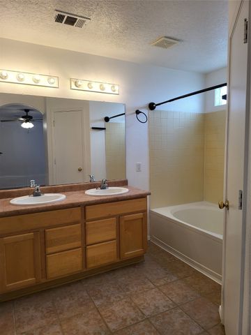 6085 Monte Verde, Santa Fe, NM 87507