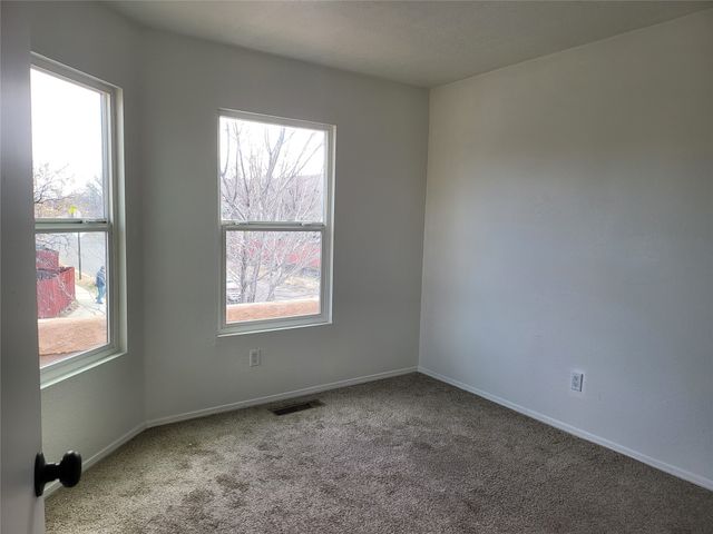 6085 Monte Verde, Santa Fe, NM 87507