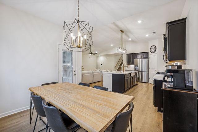 3915 Rivermont Way, Rockvale, TN 37153