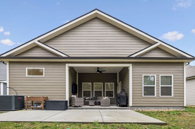 3915 Rivermont Way, Rockvale, TN 37153