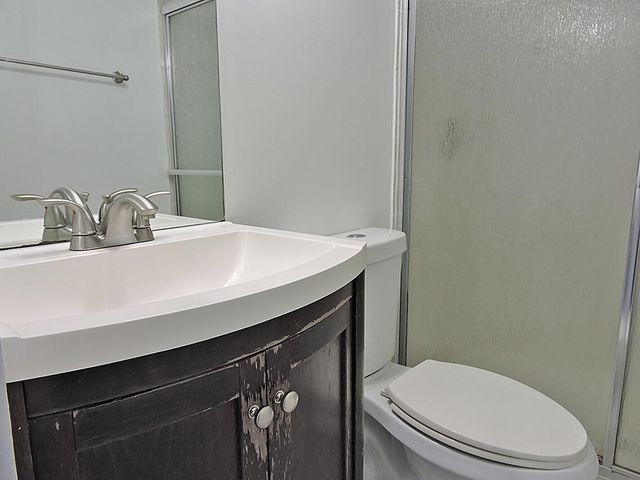 5040 Society Place E E, West Palm Beach, FL 33415