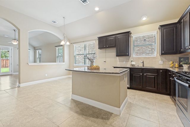 5604 Centeridge Lane, Mckinney, TX 75071