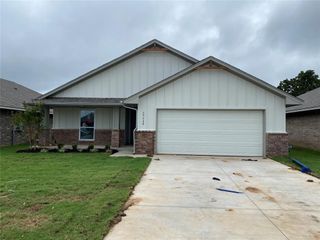 20648 Brush Creek Boulevard, Harrah, OK 73045
