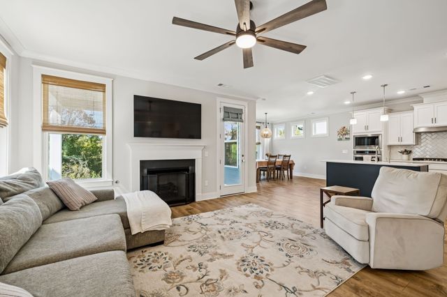 612 Conifer Dr, Spring Hill, TN 37174