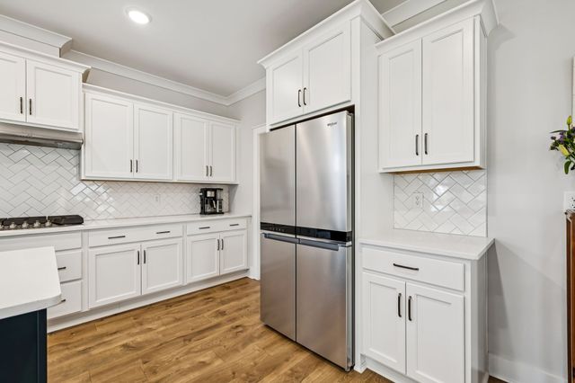 612 Conifer Dr, Spring Hill, TN 37174