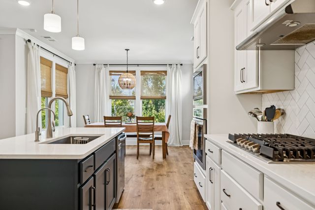 612 Conifer Dr, Spring Hill, TN 37174