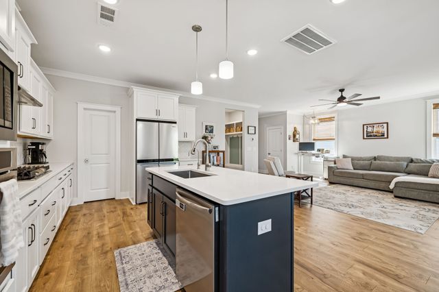 612 Conifer Dr, Spring Hill, TN 37174