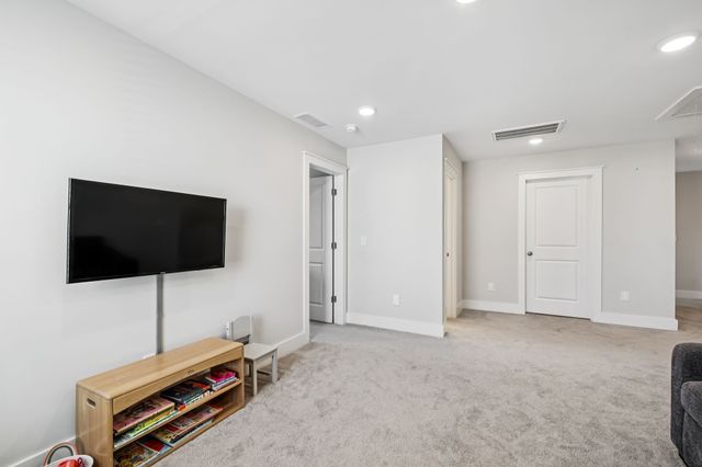 612 Conifer Dr, Spring Hill, TN 37174