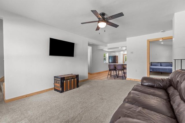 23 W NEVADA AVENUE, Oshkosh, WI 54901