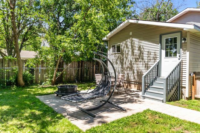 23 W NEVADA AVENUE, Oshkosh, WI 54901