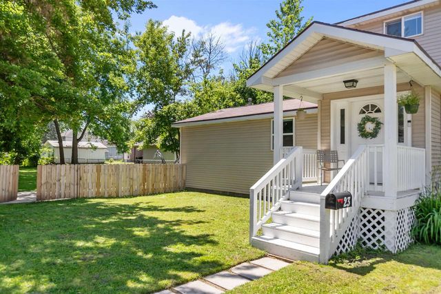 23 W NEVADA AVENUE, Oshkosh, WI 54901