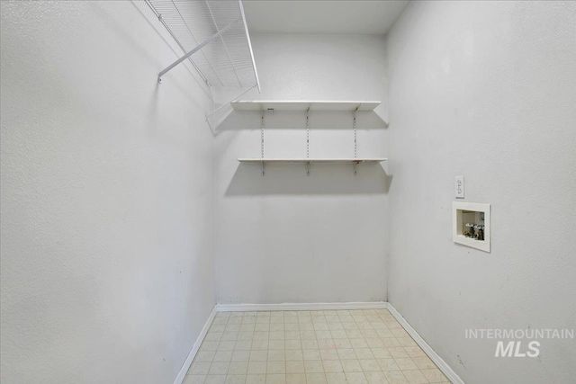 1510 S Ada St, Nampa, ID 83687