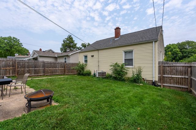728 24th Street, Bettendorf, IA 52722