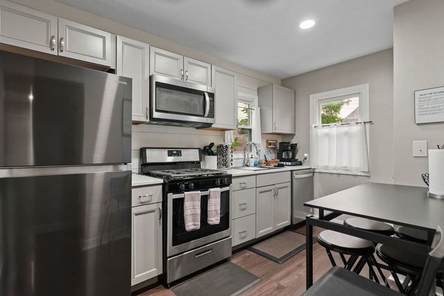 728 24th Street, Bettendorf, IA 52722