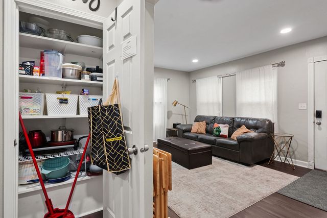 728 24th Street, Bettendorf, IA 52722