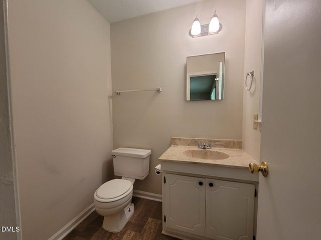 809 Plentywood Court, Raleigh, NC 27615