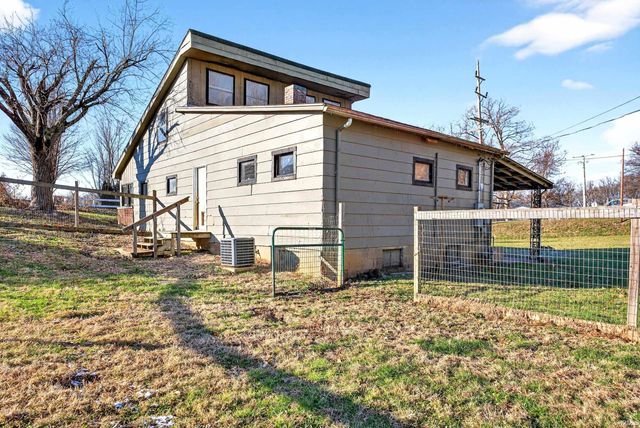 502 W Street, Bedford, IN 47421