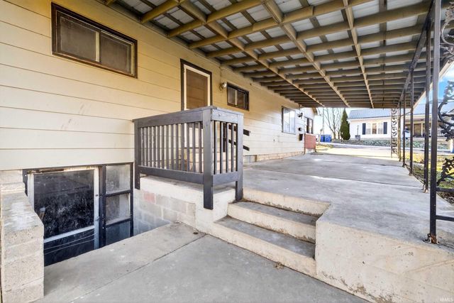 502 W Street, Bedford, IN 47421