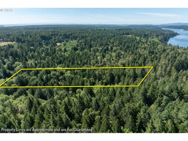 1781 E Sunset Hill Rd, Shelton, WA 98584