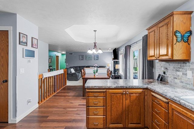 3718 Shepherd LANE, Manitowoc, WI 54220