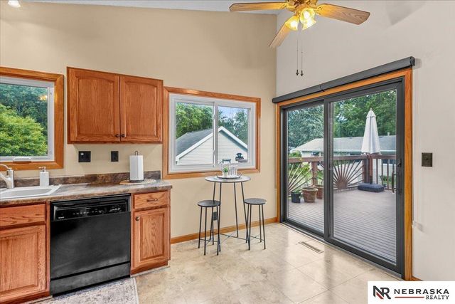 4932 S 56th Street, Lincoln, NE 68516