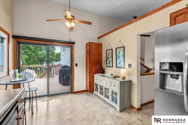 4932 S 56th Street, Lincoln, NE 68516
