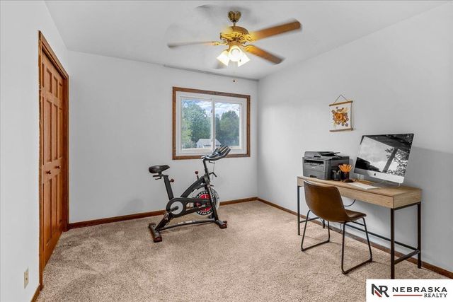 4932 S 56th Street, Lincoln, NE 68516