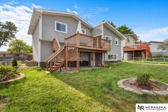 4932 S 56th Street, Lincoln, NE 68516