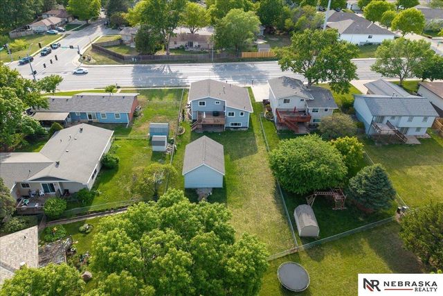 4932 S 56th Street, Lincoln, NE 68516