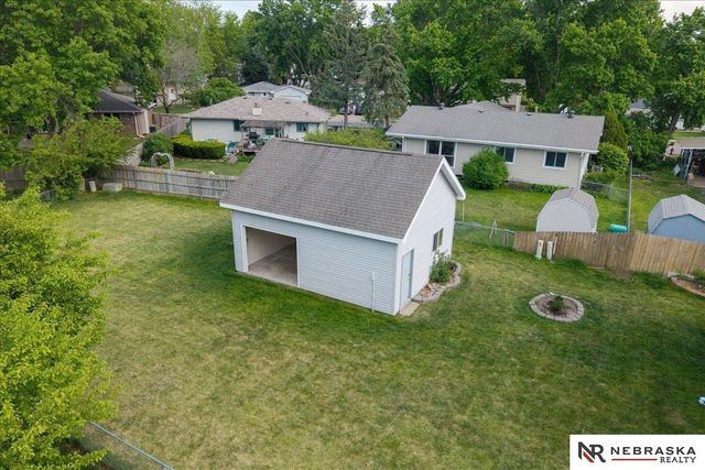 4932 S 56th Street, Lincoln, NE 68516