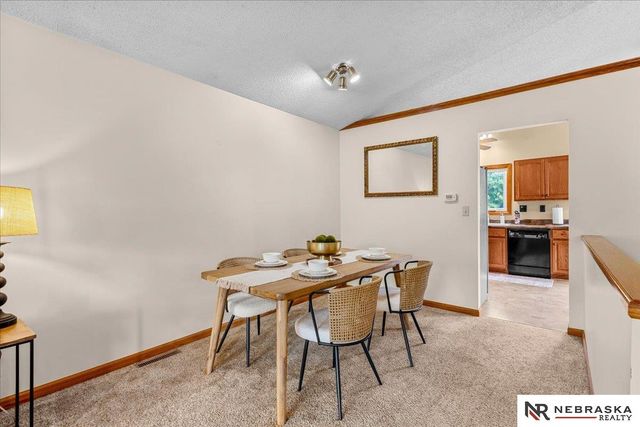 4932 S 56th Street, Lincoln, NE 68516