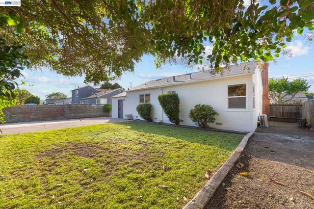 1726 137Th Ave, San Leandro, CA 94578