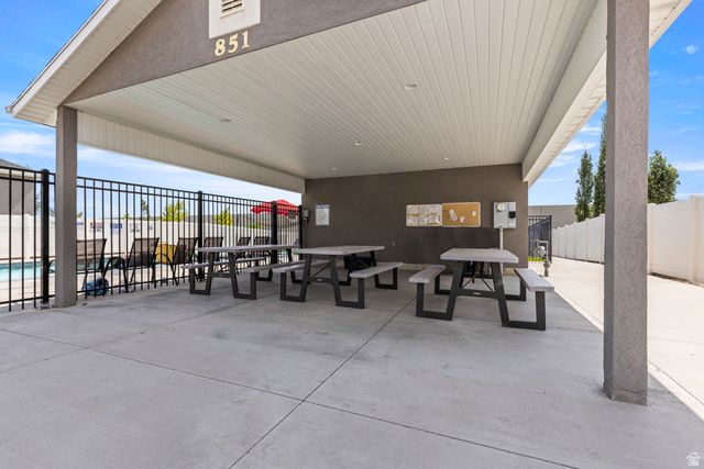 3098 W 725 S, Syracuse, UT 84075