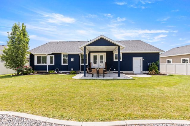 3098 W 725 S, Syracuse, UT 84075