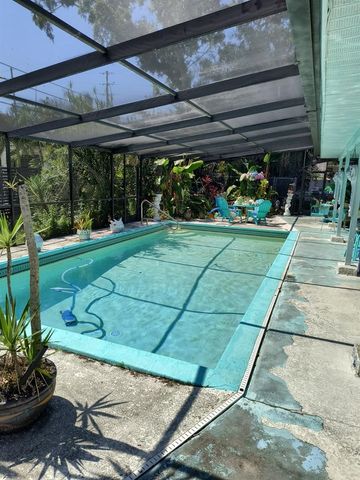 790 OAKWOOD DRIVE, Dunedin, FL 34698