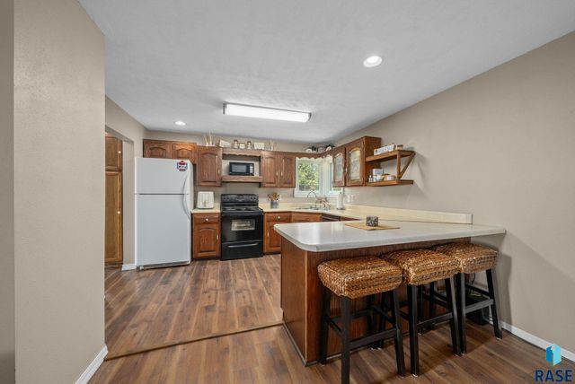 27151 479th Ave Avenue, Harrisburg, SD 57032