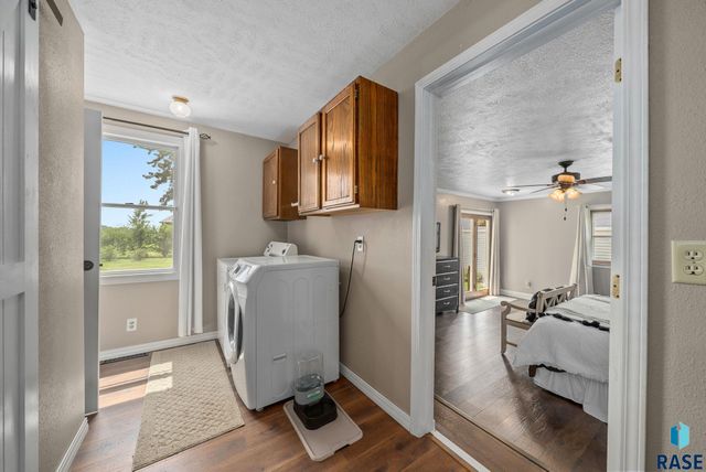 27151 479th Ave Avenue, Harrisburg, SD 57032