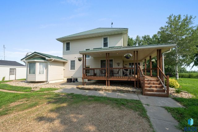 27151 479th Ave Avenue, Harrisburg, SD 57032