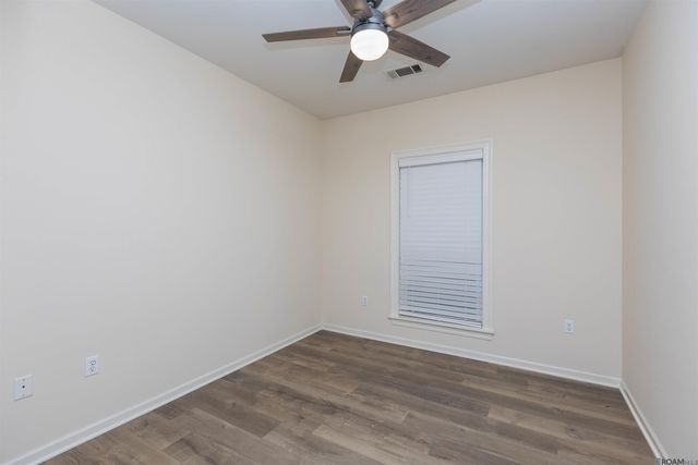 9089 Lake Mist Ave, Baton Rouge, LA 70810