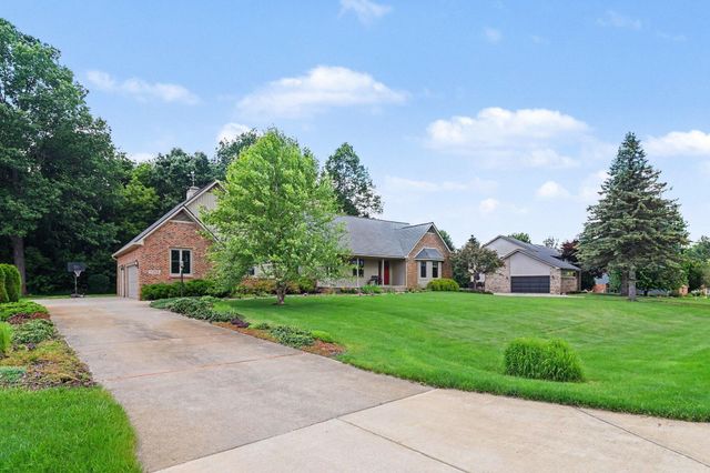 11202 Clovis Pointe Drive, Green Oak Twp, MI 48178