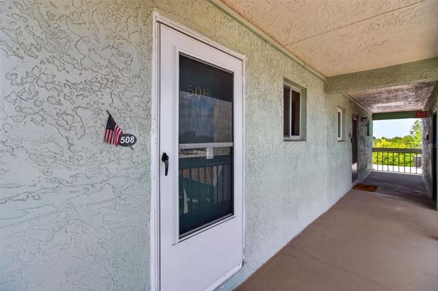 801 83RD AVENUE N 508, St Petersburg, FL 33702