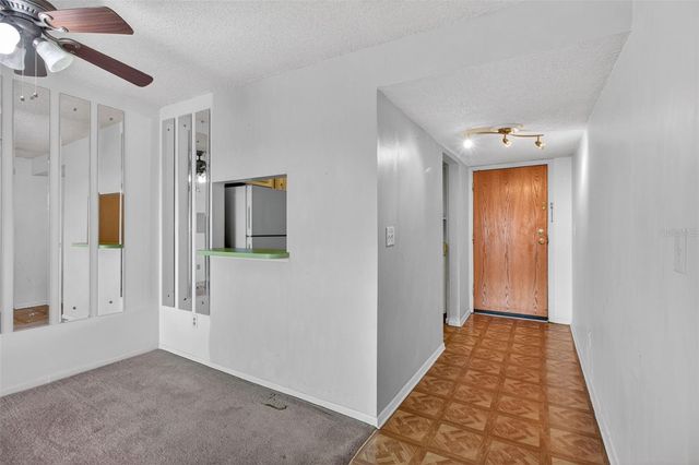 801 83RD AVENUE N 508, St Petersburg, FL 33702