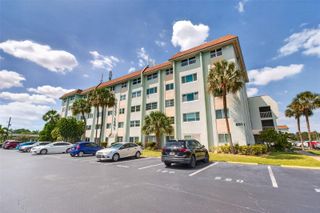 801 83RD AVENUE N 508, St Petersburg, FL 33702