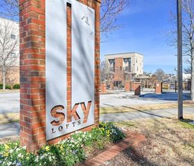 898 Oak SW Street 3405, Atlanta, GA 30310